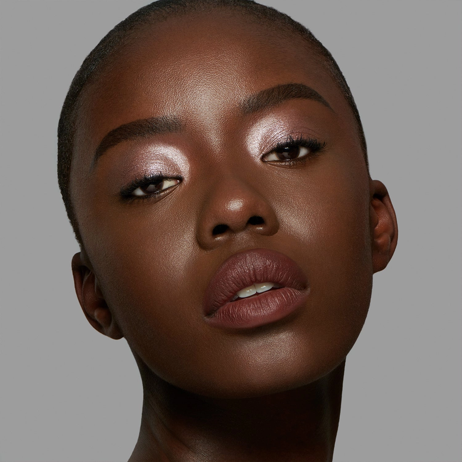 Bianca (Liquid Lurex Eyeshadow)