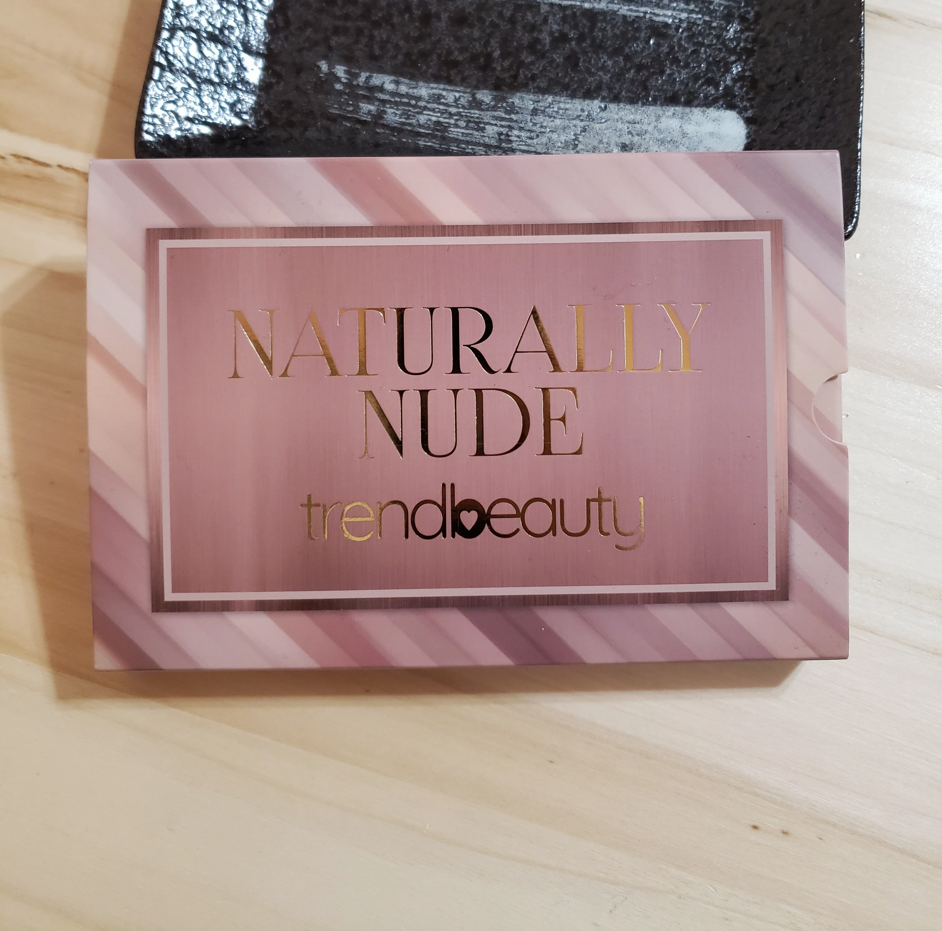 Naturally Nude From Trend Beauty 11 Color Face Palette