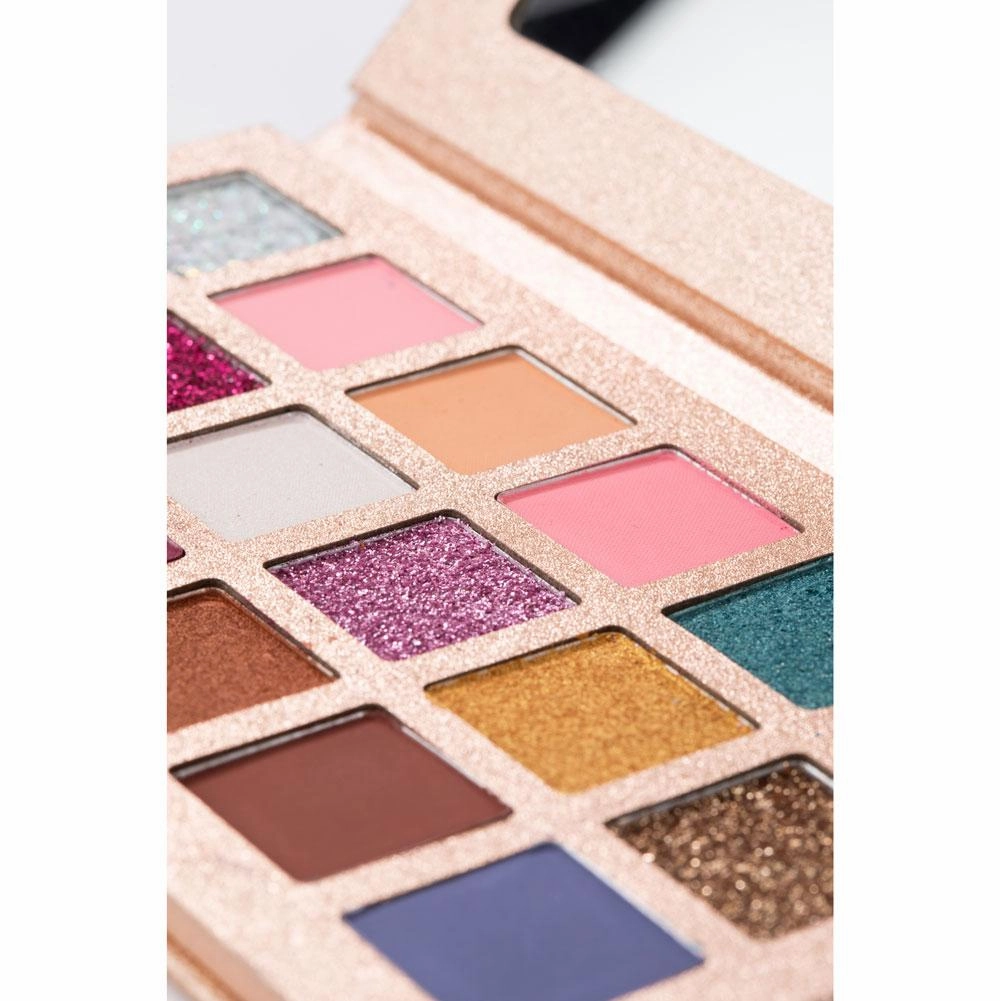 Pink and Neutral Eyeshadow Looks