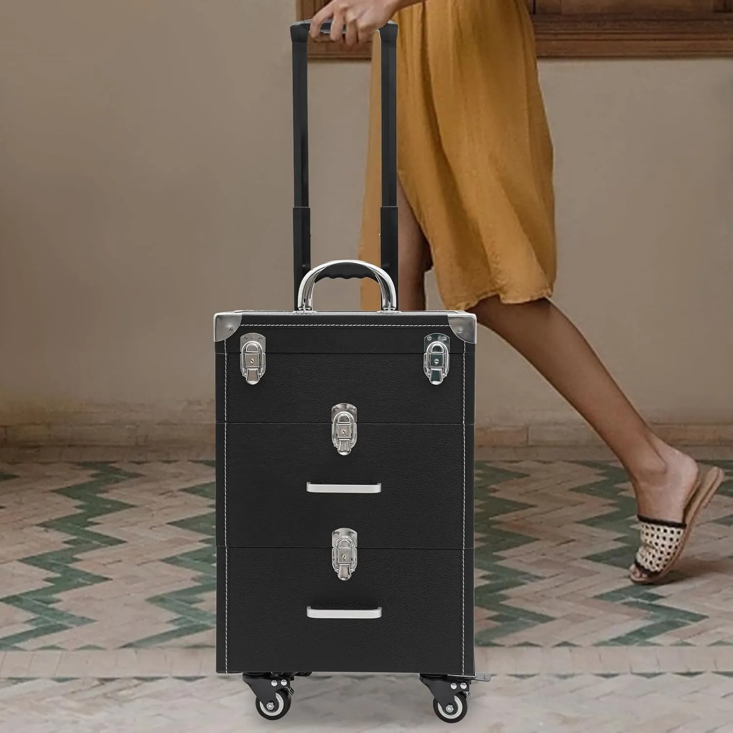 Professional Rolling Makeup Case, 14.1 * 9 * 22.4in Cosmetic Case Trolley, Lockable Make Up Suitcase Cosmetic Trolley, Makeup Suitcase with Wheels for Salon Barber (Black Silver)