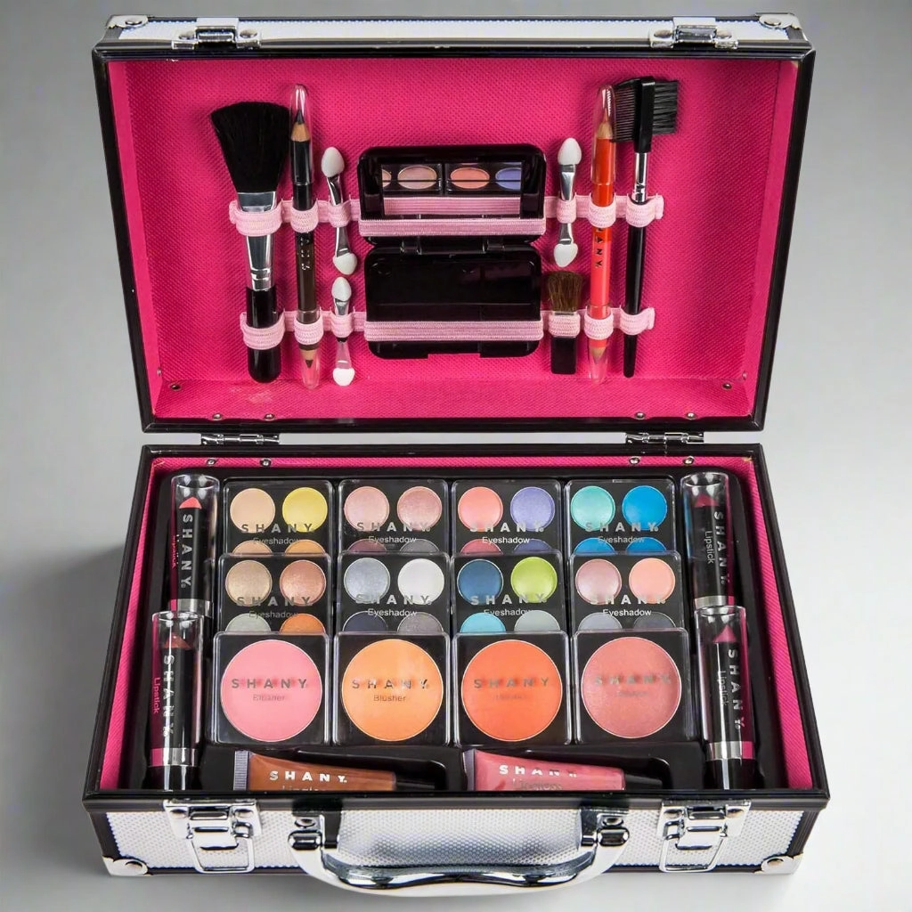 SHANY Carry All Makeup Train Case – Silver All-in-One Pro Makeup Set
