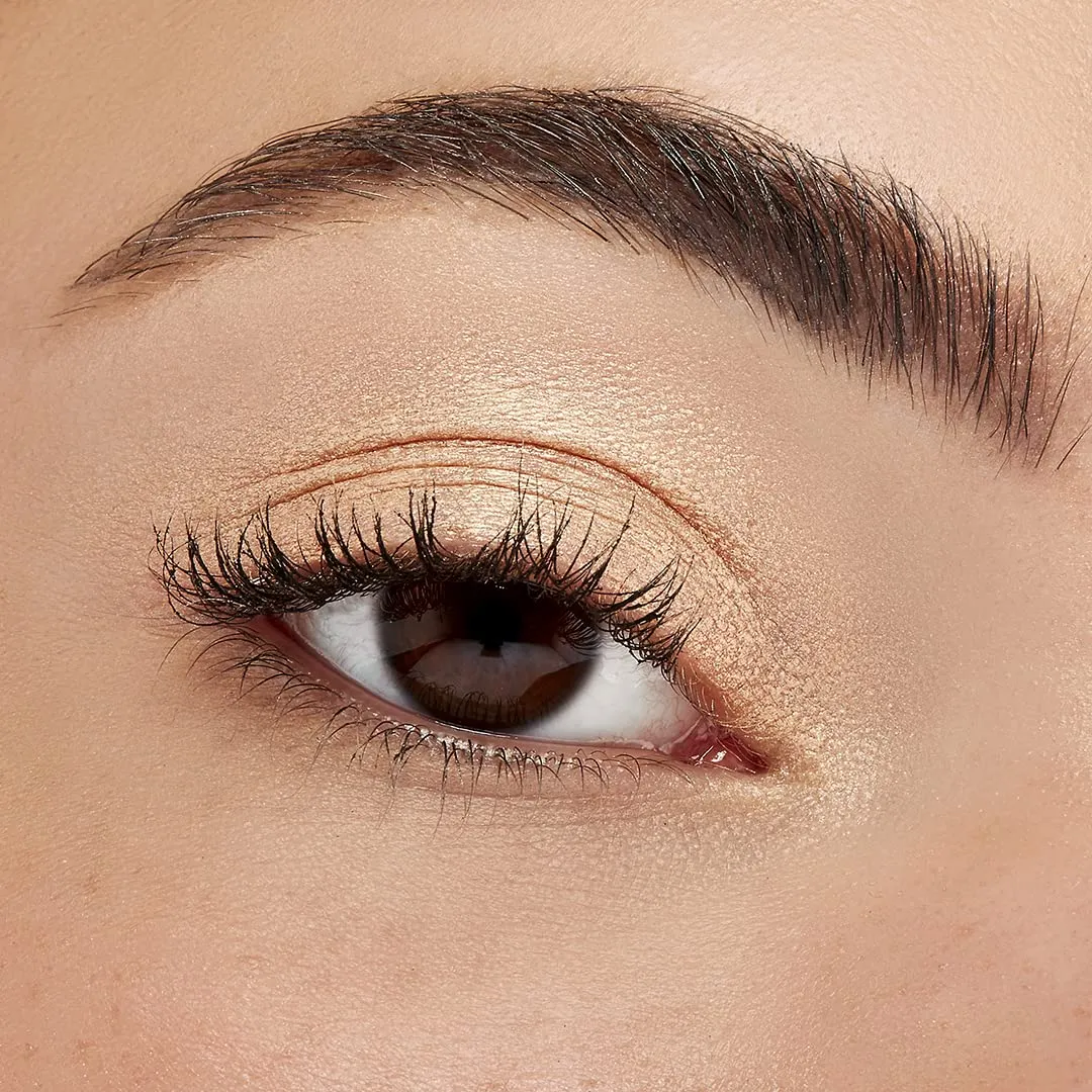 Sigma Beauty Eyeshadow Primer Base – Professional Grade Eye Primer Crayon w/Sleek Retractable Tip for Long-Lasting Makeup & All-Day Color Payoff, Prevents Creasing (Radiance, Soft Golden Shimmer)
