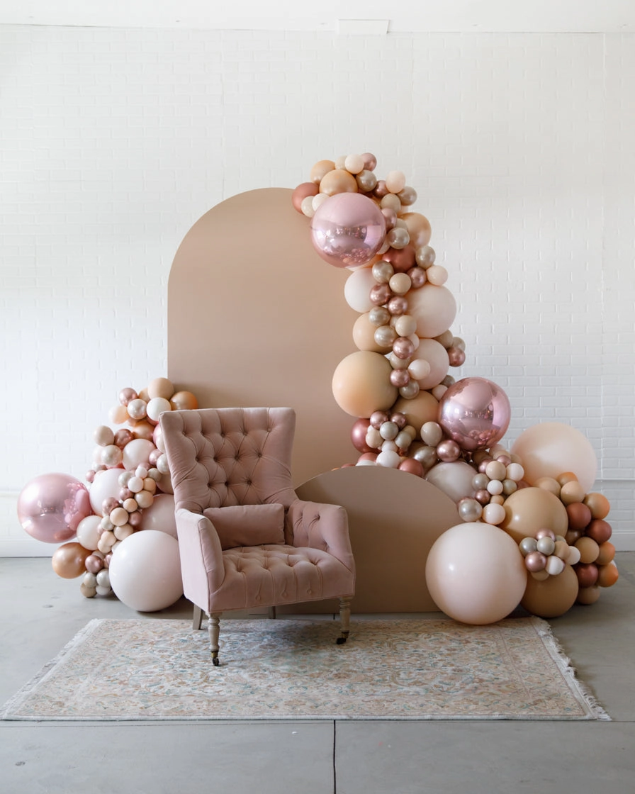 Tropical Time - The Cabriole Set