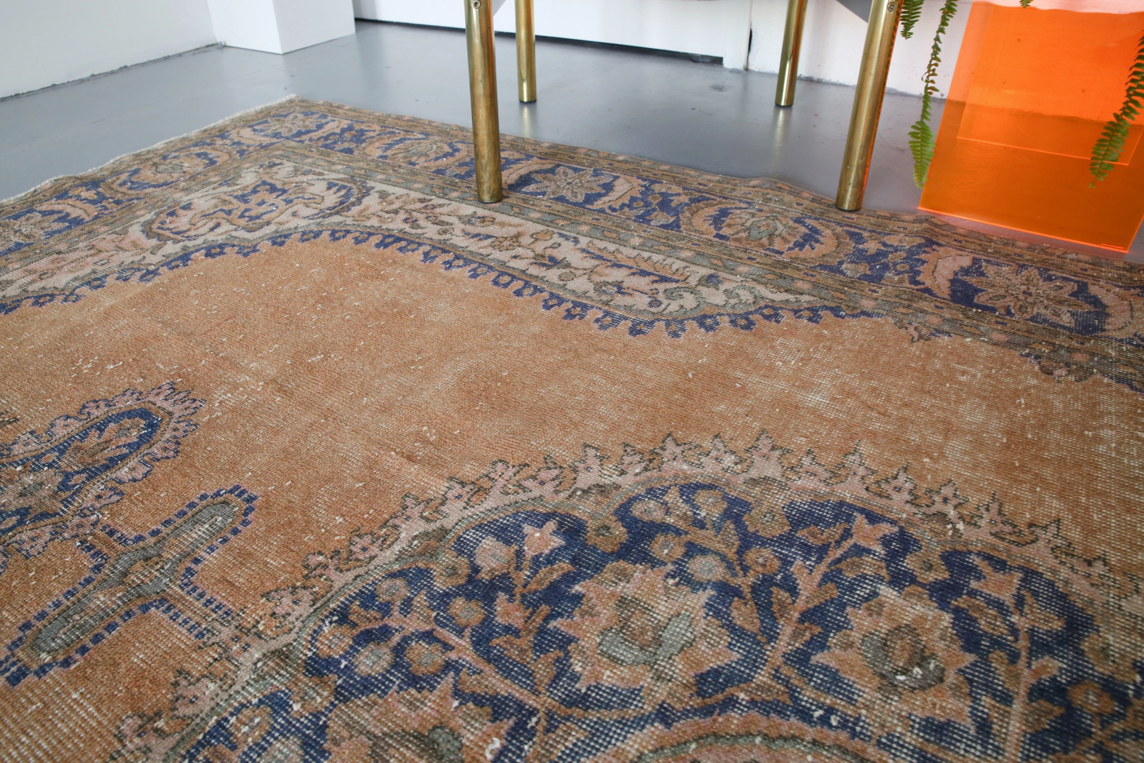 Vintage Turkish Isparta Rug 6.10ftx10.7ft