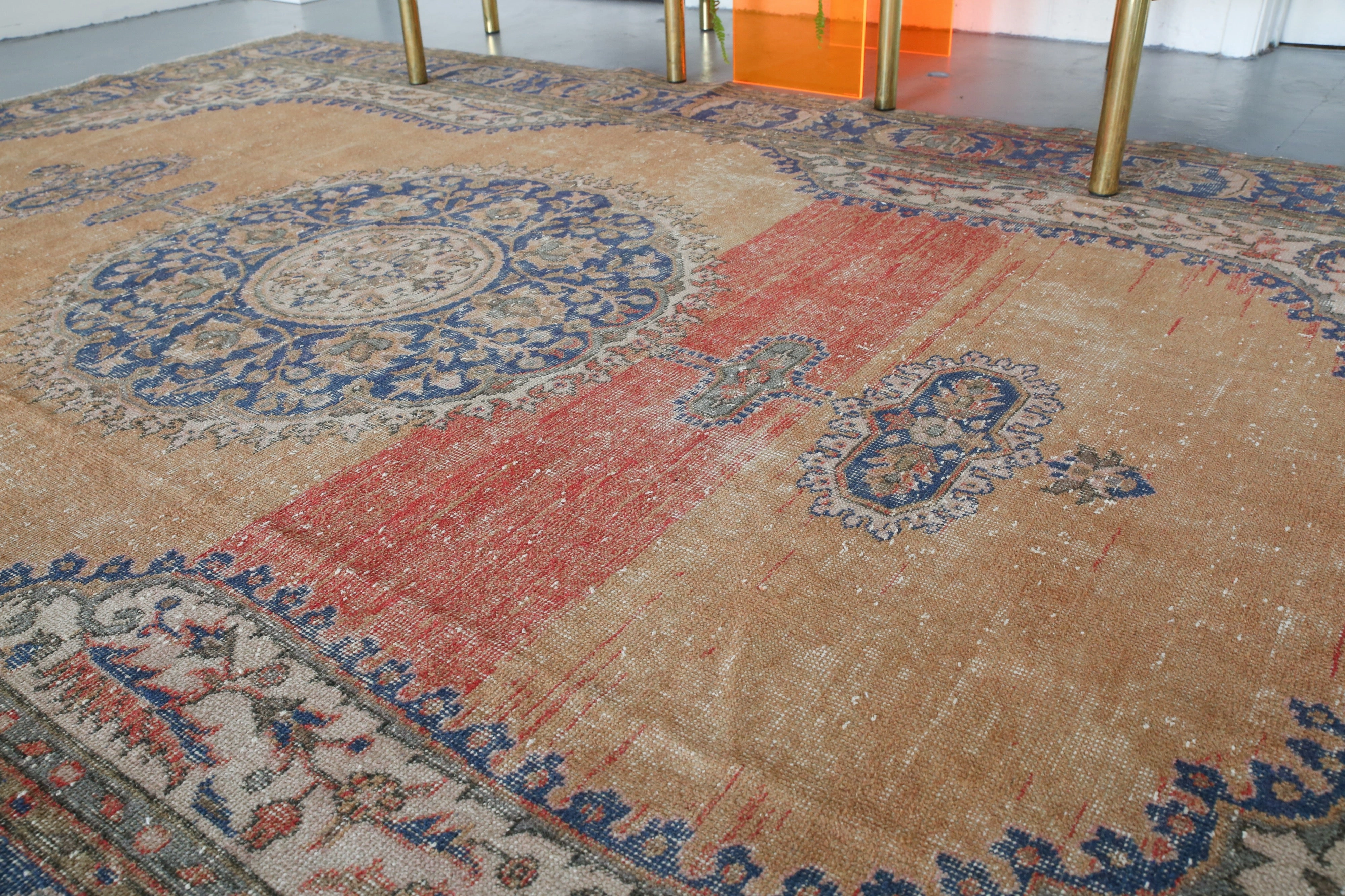 Vintage Turkish Isparta Rug 6.10ftx10.7ft