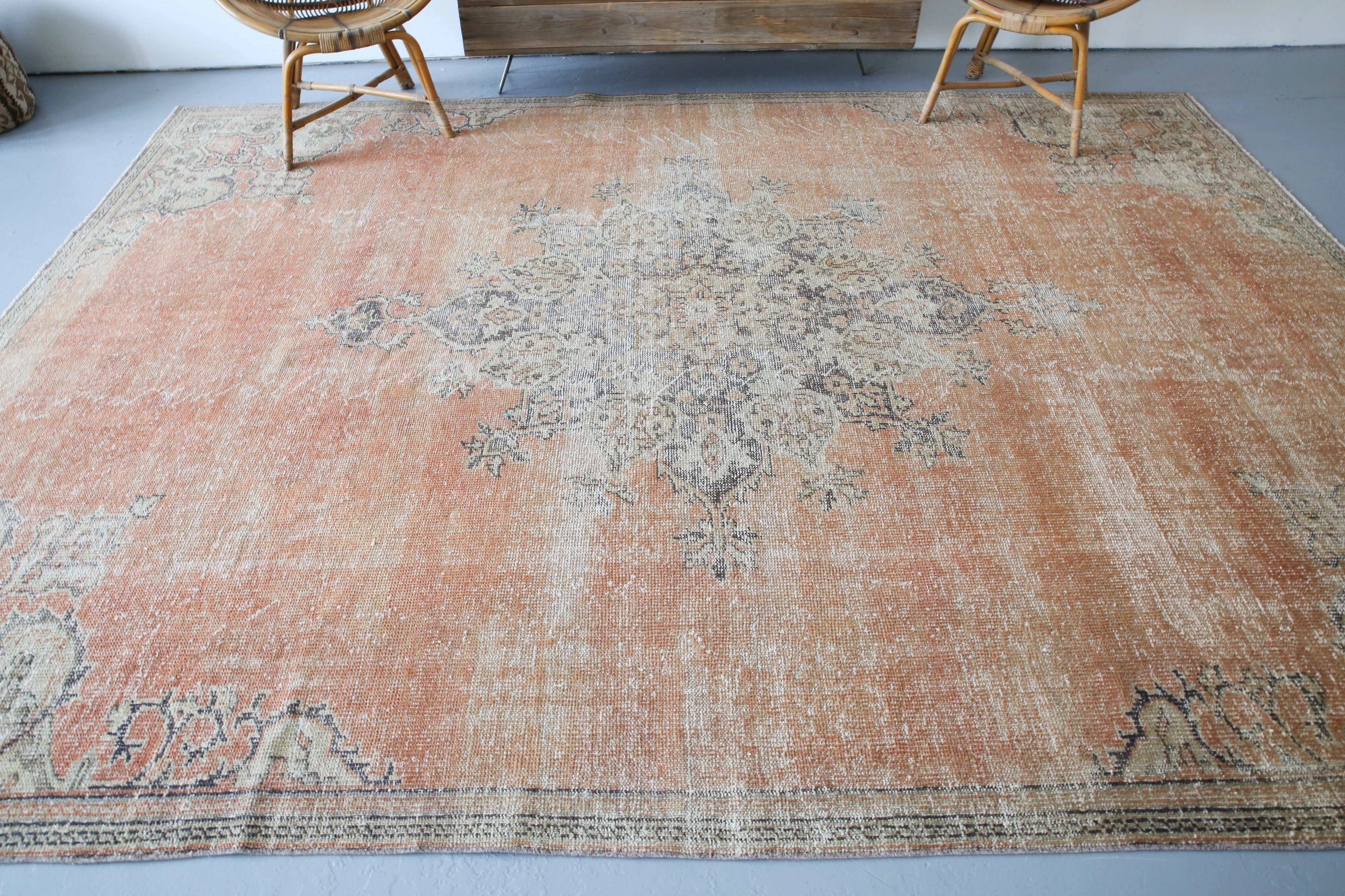 Vintage Turkish Isparta Rug 8ftx11ft